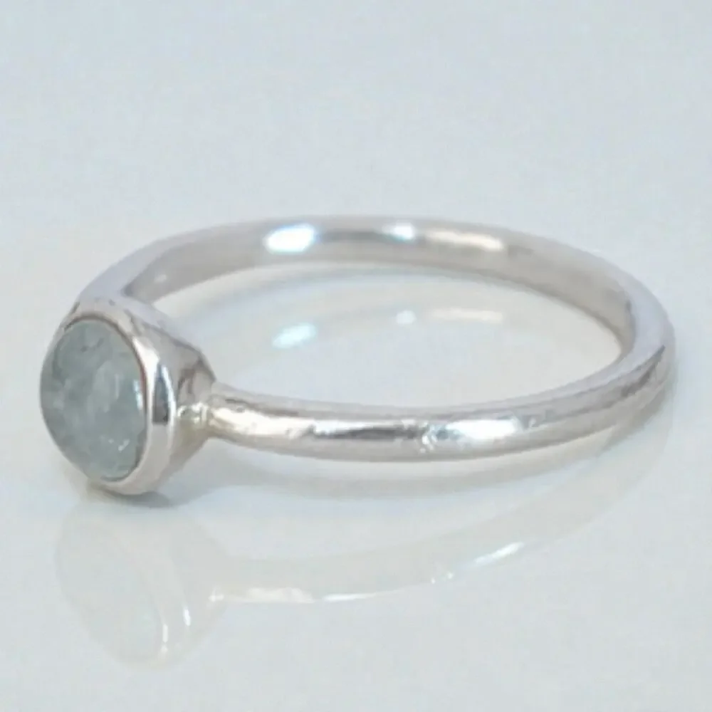 Vintage Sterling Silver 925 Blue Tourmaline Minimalist Stack Ring SIZE 10 - Picture 3 of 8